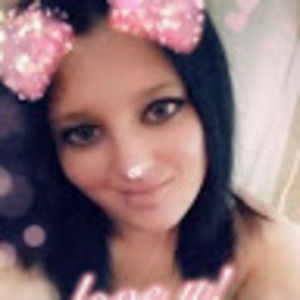 Meet your Posher, Cassandra